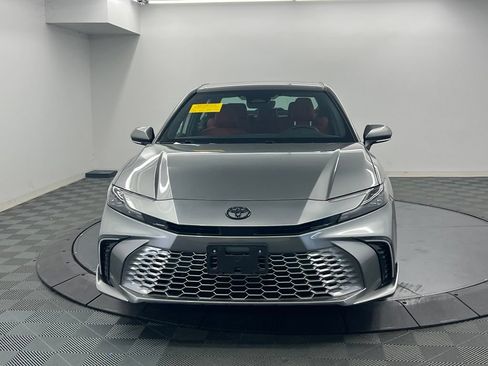 Used 2026 Toyota Camry XSE FWD image 5