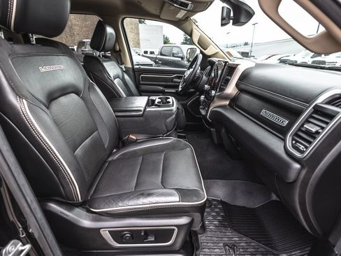Used 2019 RAM 1500 Laramie AWD/4WD image 27