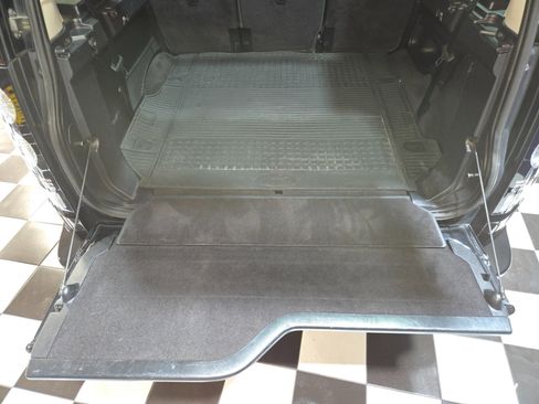 Used 2015 Land Rover LR4 HSE LUX image 66