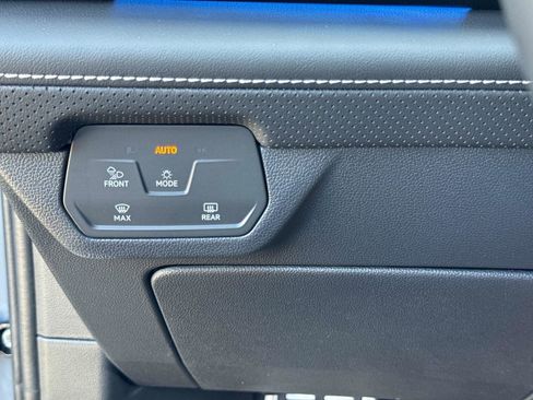 New 2026 Volkswagen Atlas SEL Premium R-Line AWD/4WD image 31