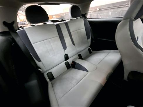 Certified 2025 MINI Cooper 2-Door Hardtop image 29