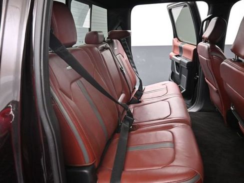Used 2018 Ford F150 Platinum w/ Equipment Group 701A Luxury AWD/4WD image 20