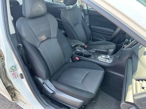 Used 2017 Subaru Impreza 2.0i Premium AWD/4WD image 11