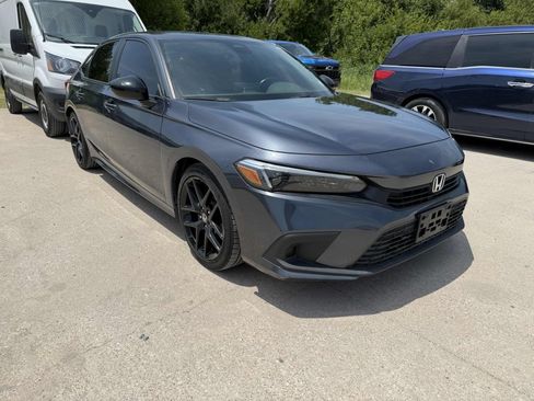 Used 2023 Honda Civic Sport image 7