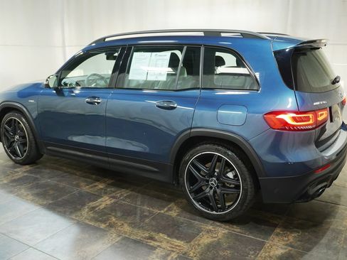 Used 2023 Mercedes-Benz GLB 35 AMG 4MATIC image 8