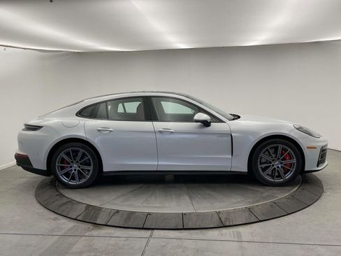 Certified 2025 Porsche Panamera 4S image 8