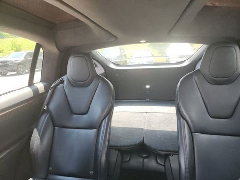 Used 2020 Tesla Model X Long Range AWD/4WD image 18
