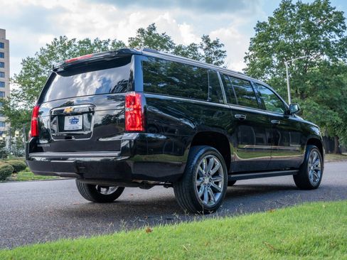 Used 2016 Chevrolet Suburban LTZ AWD/4WD image 5