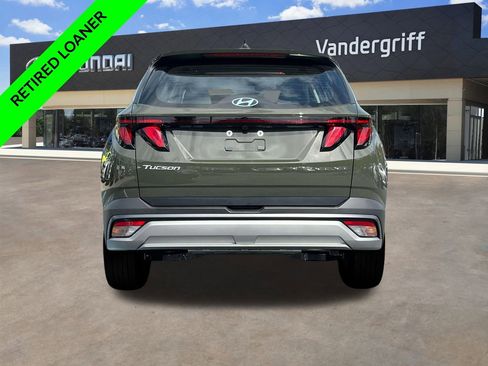 New 2025 Hyundai Tucson SE image 6