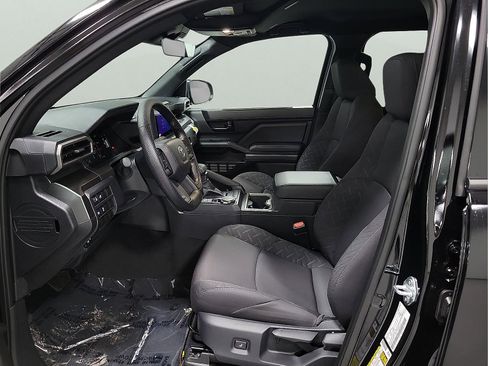 New 2026 Toyota Tacoma SR5 AWD/4WD image 9
