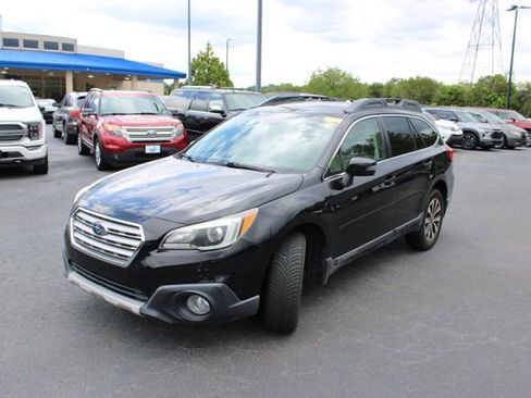 Used 2015 Subaru Outback 2.5i Limited AWD/4WD image 5