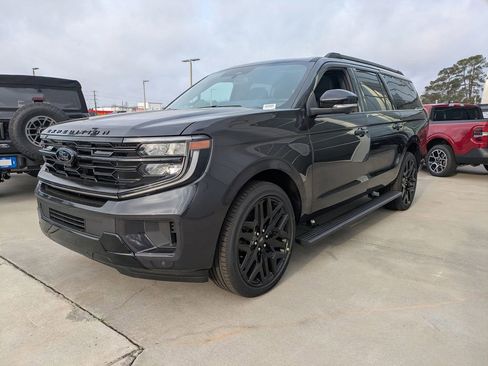 New 2026 Ford Expedition Max Platinum image 7