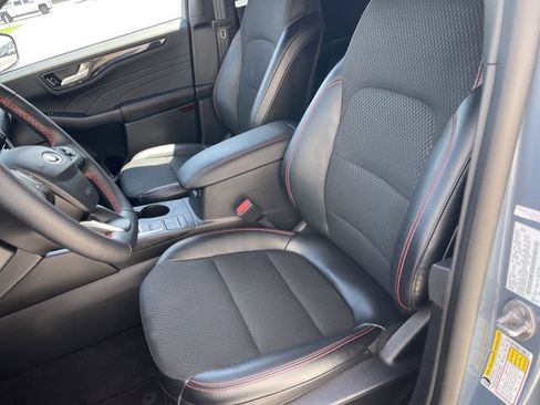 Used 2026 Ford Escape ST-Line AWD/4WD image 11