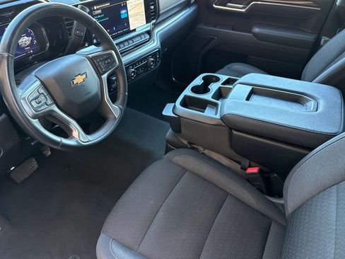 Used 2025 Chevrolet Silverado 1500 LT image 5