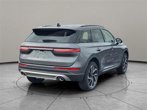 New 2026 Lincoln Corsair Reserve image 12