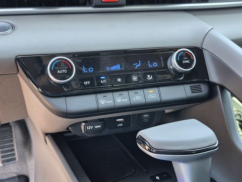 New 2026 Hyundai Elantra Sport FWD image 26
