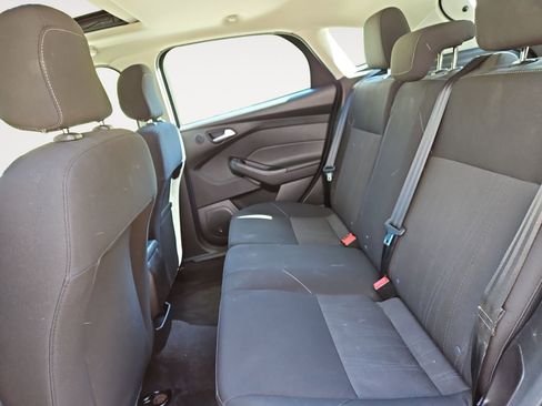 Used 2018 Ford Focus SEL FWD image 13