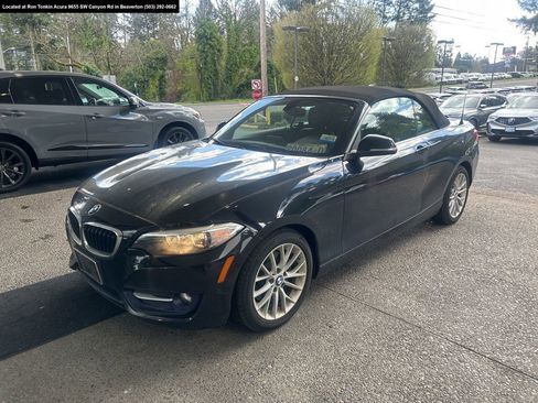 Used 2016 BMW 228i Convertible image 17