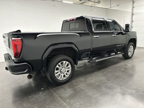 Used 2022 GMC Sierra 2500 Denali w/ Denali Ultimate Package image 12
