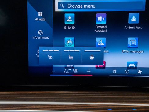 New 2026 BMW X5 xDrive50e image 31