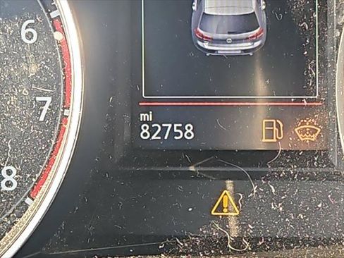 Used 2017 Volkswagen GTI SE FWD image 14