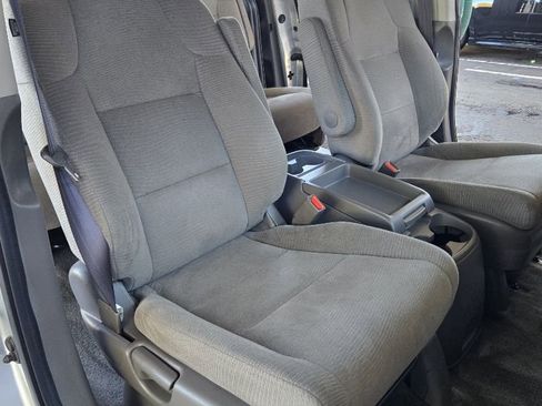 Used 2011 Honda Odyssey EX image 13