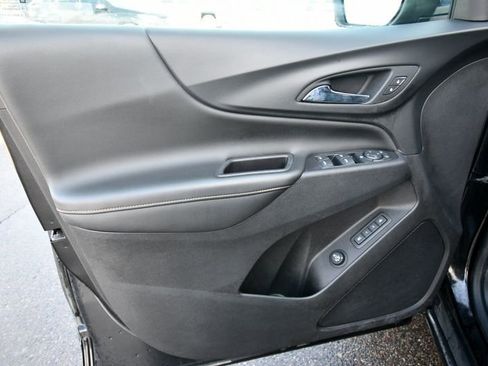 Used 2020 Chevrolet Equinox Premier image 27
