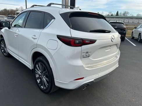 Certified 2025 MAZDA CX-5 Signature image 4