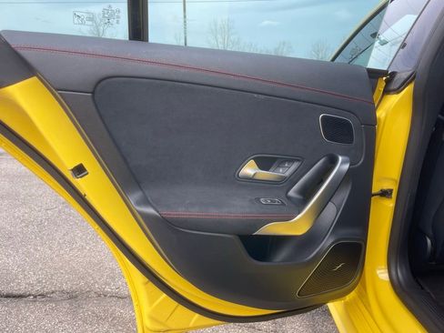 Used 2020 Mercedes-Benz CLA 250 4MATIC image 24