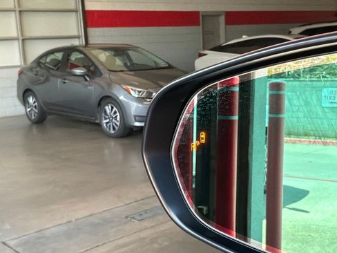 Used 2025 Lexus NX 250 FWD w/ Accessory Package (K3) image 22