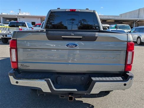 Used 2020 Ford F250 Lariat w/ Lariat Ultimate Package image 4