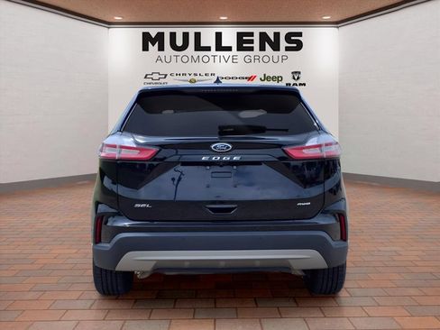 Used 2023 Ford Edge SEL AWD/4WD image 6