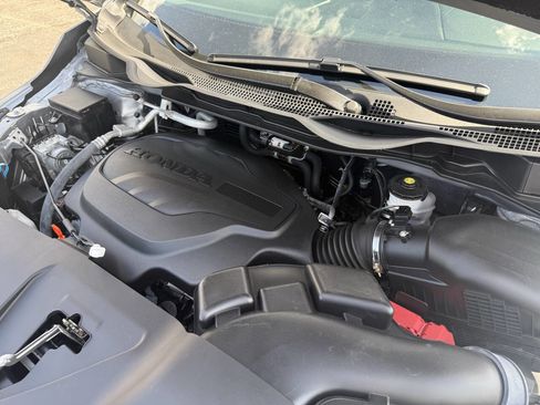 Used 2025 Honda Odyssey Touring image 14