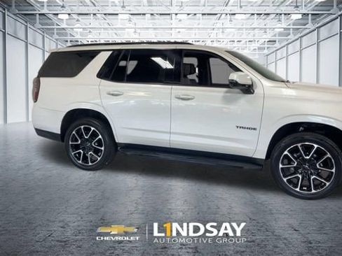 Used 2021 Chevrolet Tahoe RST w/ Luxury Package AWD/4WD image 3
