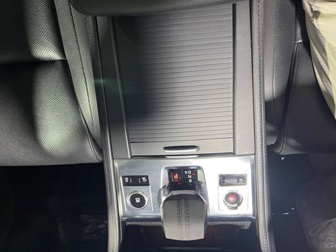 Used 2021 Jaguar F-PACE S image 33