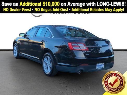 Used 2017 Ford Taurus SE image 4