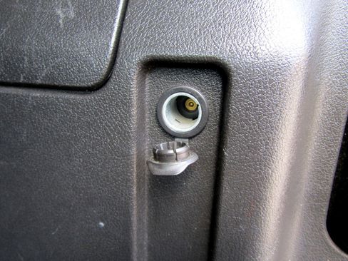 Used 2008 HUMMER H3 Luxury image 40