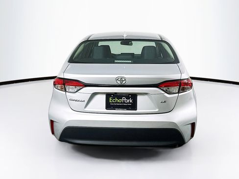 Used 2024 Toyota Corolla LE image 7