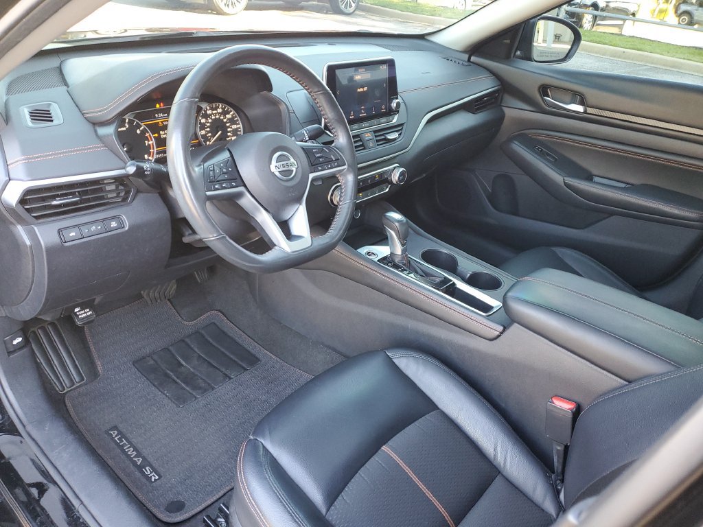 Certified 2022 Nissan Altima 2.5 SR w/ Midnight Edition Package FWD image 23