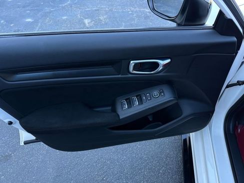 Used 2024 Honda Civic Type R image 13
