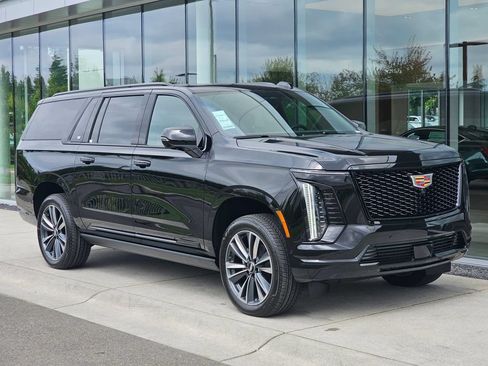 New 2026 Cadillac Escalade ESV Sport w/ Touring Package AWD/4WD image 7