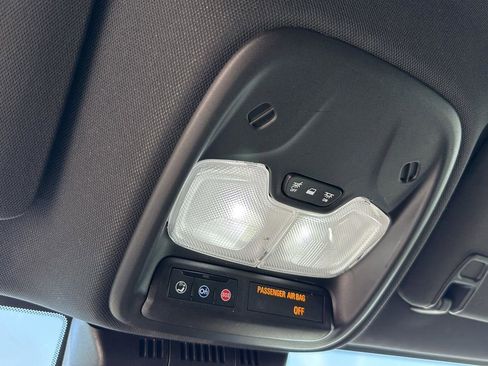 Used 2023 Chevrolet Colorado LT w/ LT Convenience Package II image 23