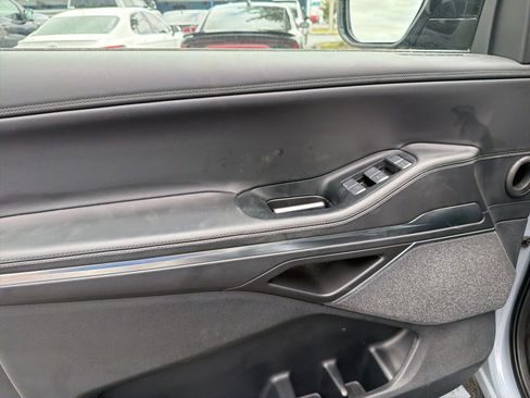 Used 2025 Lincoln Navigator Reserve w/ Jet Appearance Package image 20