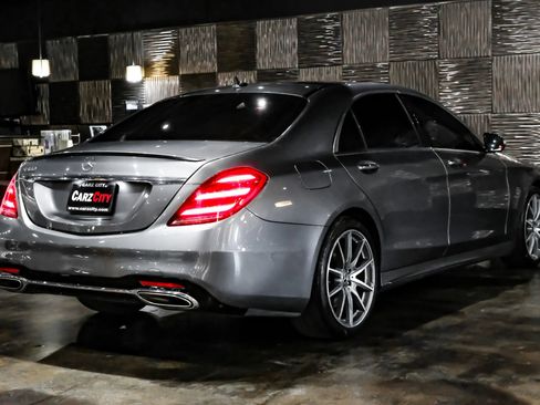 Used 2019 Mercedes-Benz S 560 Sedan image 8
