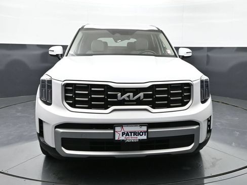 Used 2025 Kia Telluride S FWD image 36