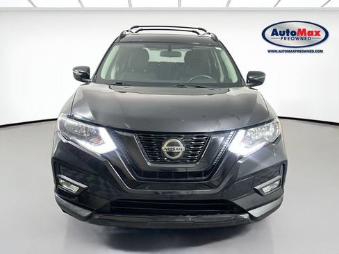 Used 2018 Nissan Rogue SV AWD/4WD image 4