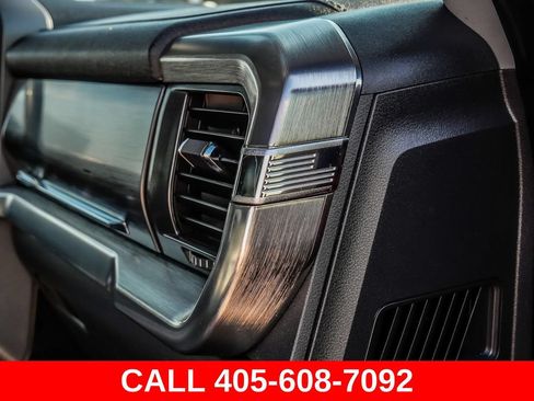 Used 2021 Ford F150 Lariat AWD/4WD image 18