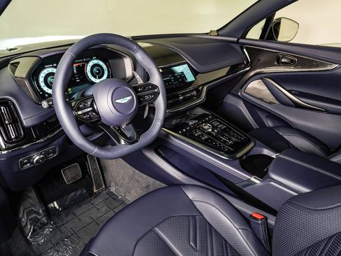 Used 2026 Aston Martin DBX 707 AWD/4WD image 24