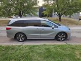 Used 2019 Honda Odyssey Elite image 5