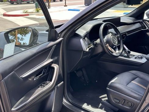 Certified 2024 MAZDA CX-90 Plug-In Hybrid w/ Premium Plus AWD/4WD image 9